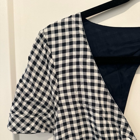 NWT Abercrombie and Fitch Gingham tie front dress - Picture 6 of 6